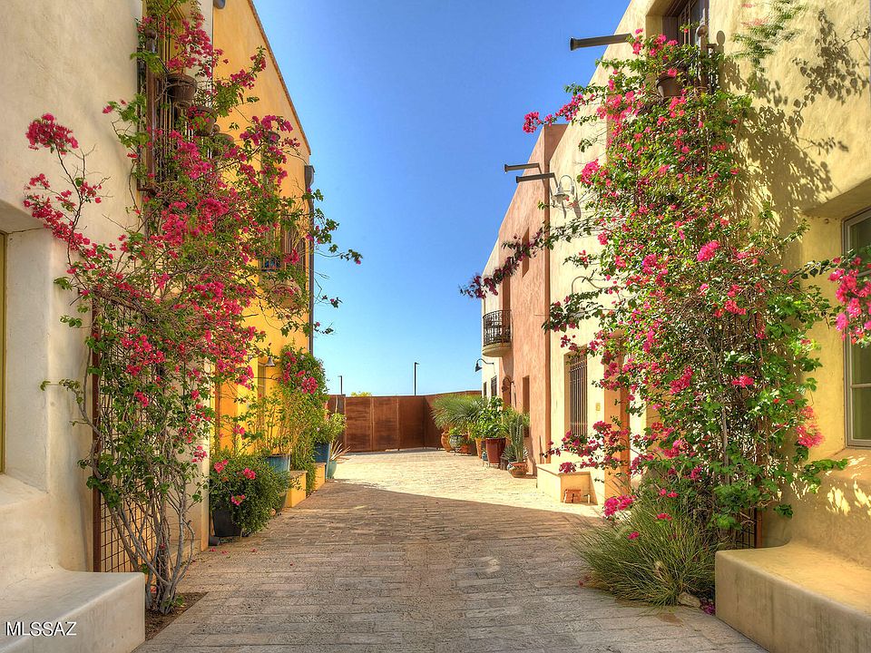 1st image of 881 W Calle De Los Higos