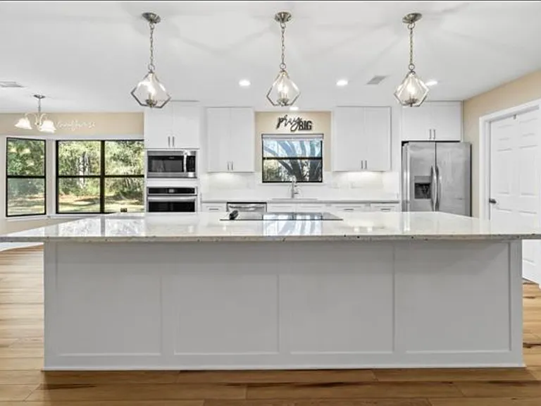 104 Big Pine Dr — Photo 3