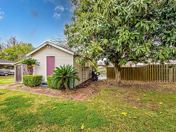 5th image of 2886 Highway 1