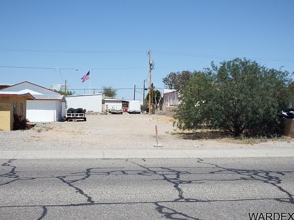 1st image of 911 S Kofa Ave