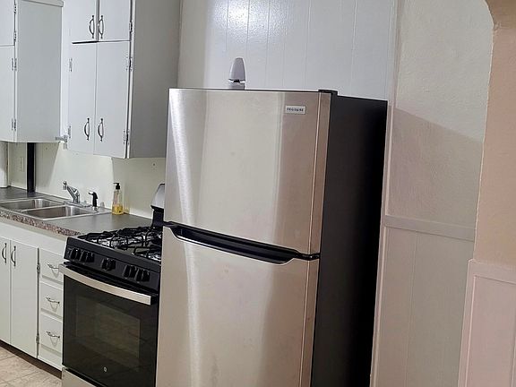 3rd image of 1005 Jackson St NW #1007