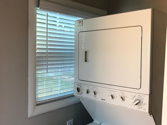 5th image of 334 W Virginia St #1