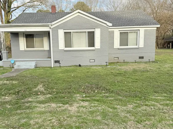 710 N Jones St, Bolivar, TN 38008