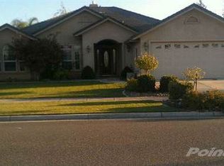 142 E Boesch Dr, Ripon, CA 95366