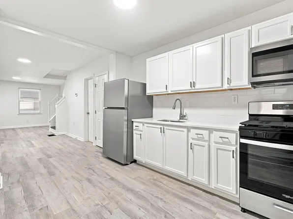 5855 Windsor Ave, Philadelphia, PA 19143