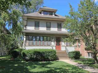 625 Wisconsin Ave, Oak Park, IL 60304
