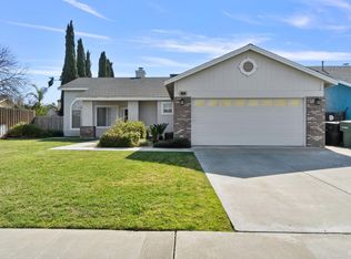 539 W Cinnamon Ave, Hanford, CA 93230