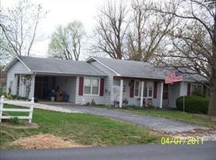 1005 N Albany Ave, Bolivar, MO 65613