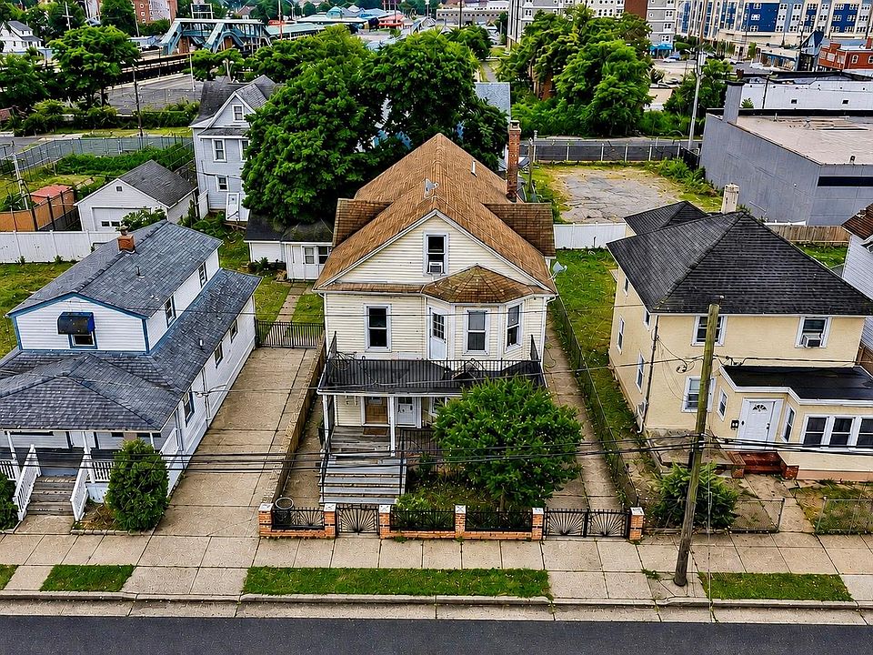 1st image of 22 Kendig Place
