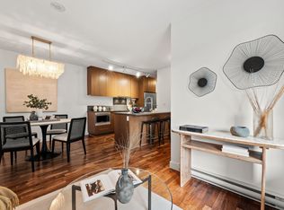 250 E 6th Ave #256, Vancouver, BC V5T 0B7