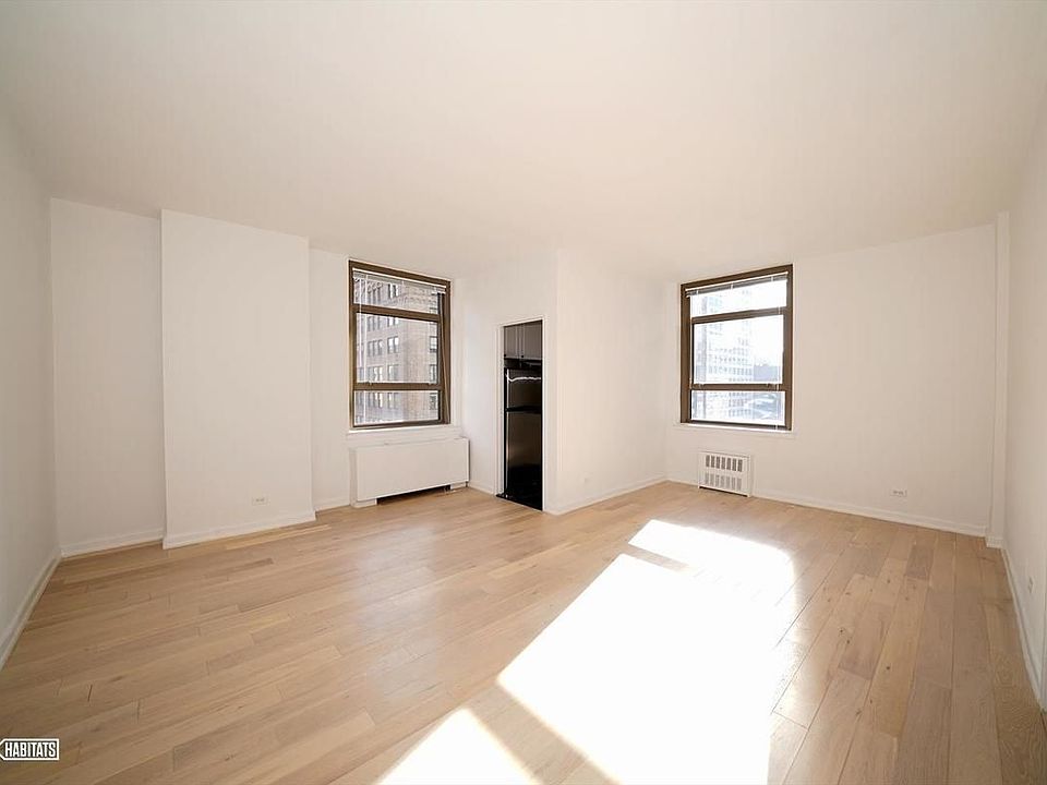 1st image of 4 Park Ave APT 11S