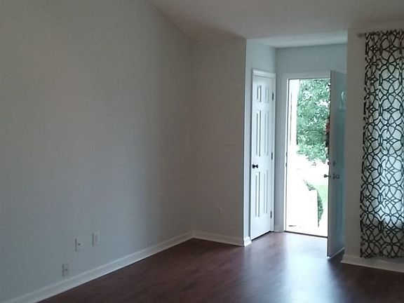 5th image of 645 Convexa Ct