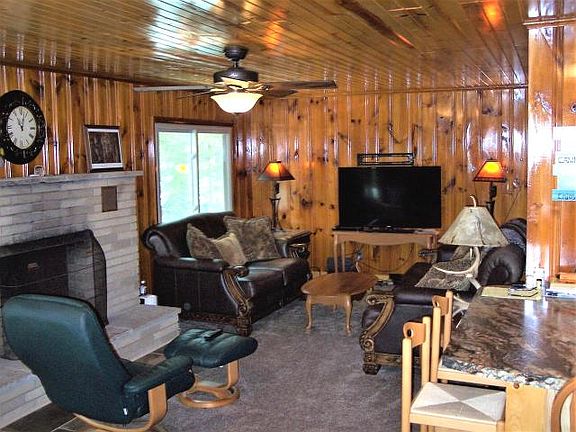 3rd image of 8644 State Highway 70 W