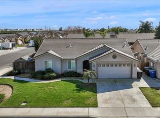 1745 Lime Ave, Sanger, CA 93657