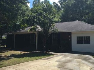 5542 Riviera Dr, Milton, FL 32583