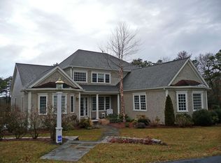 8 Firethorn Ln, Sandwich, MA 02563