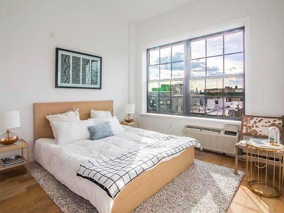 4th image of 301 Covert St #5S