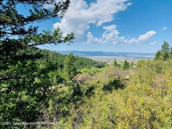 2040 Creekside Ln, Victor, ID 83455