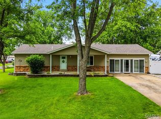 11 S Meadow Dr, O Fallon, MO 63366