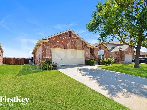 2nd image of 432 Willowlake Dr