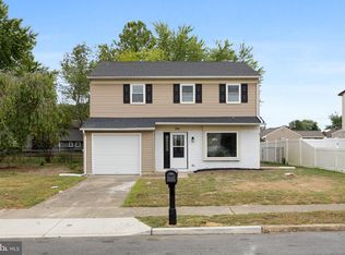 204 Fagan Cir, Williamstown, NJ 08094