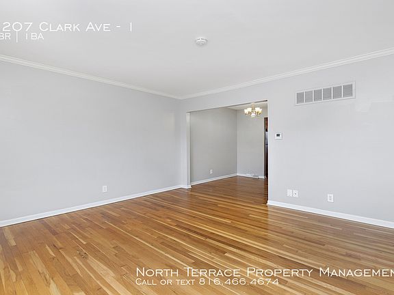 4th image of 4207 Clark Ave #1