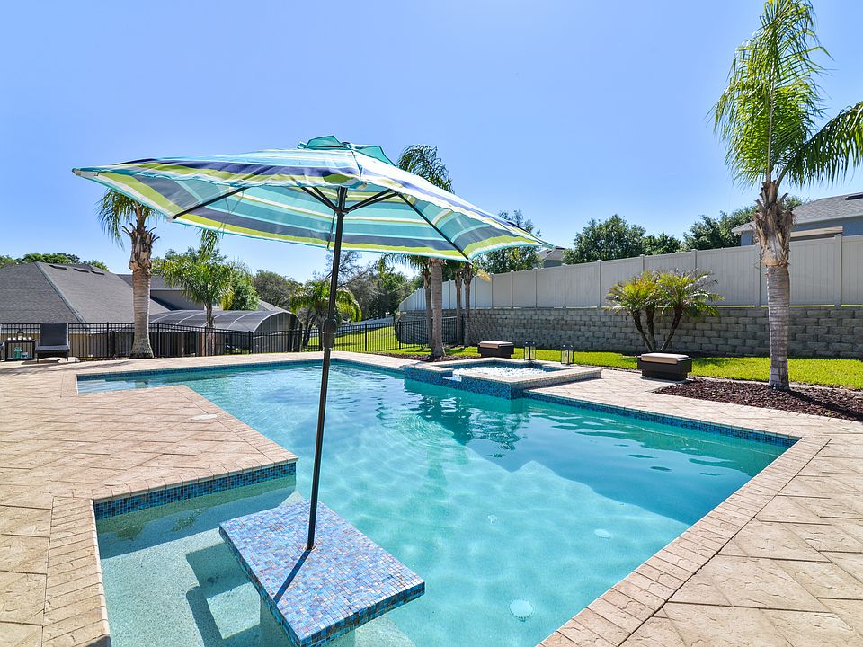 Prestigiou Wekiva Run 5 beds