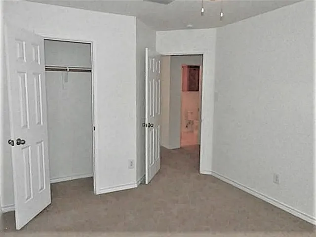 205 Sanctuary Way — Photo 9