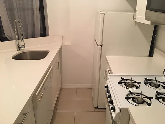 Rented by Sky Management | media 20