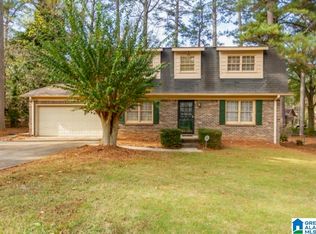 956 Garrett Dr, Birmingham, AL 35235