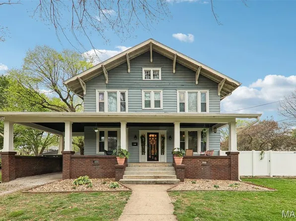 615 N Montgomery Ave, Litchfield, IL 62056