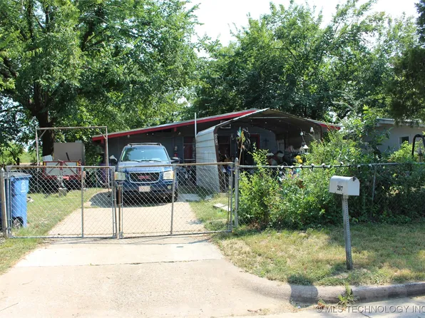 2878 E 44th St N, Tulsa, OK 74110