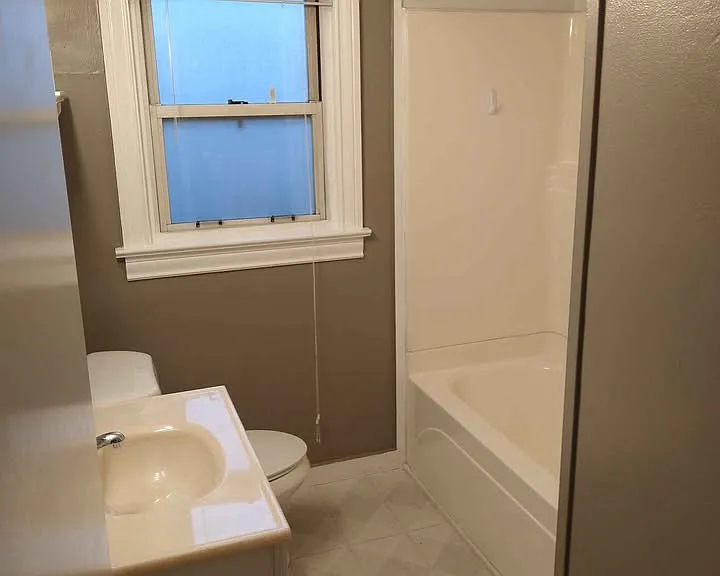 399 Berea St — Photo 10