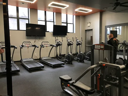 Rented by City Vista Inc | media 19