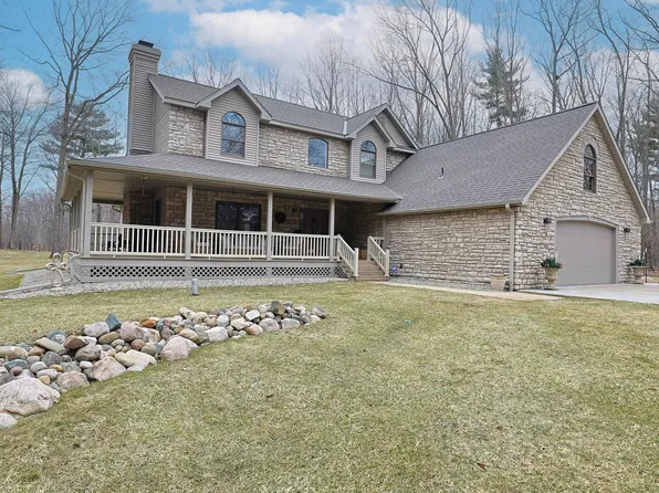 9593 Oakley Rd, Saint Charles, MI 48655