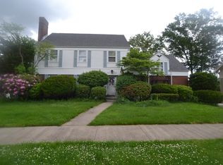 1513 Thornapple Ave, Akron, OH 44301