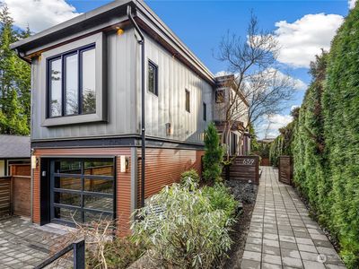 659 12th Avenue, Kirkland, WA, 98033