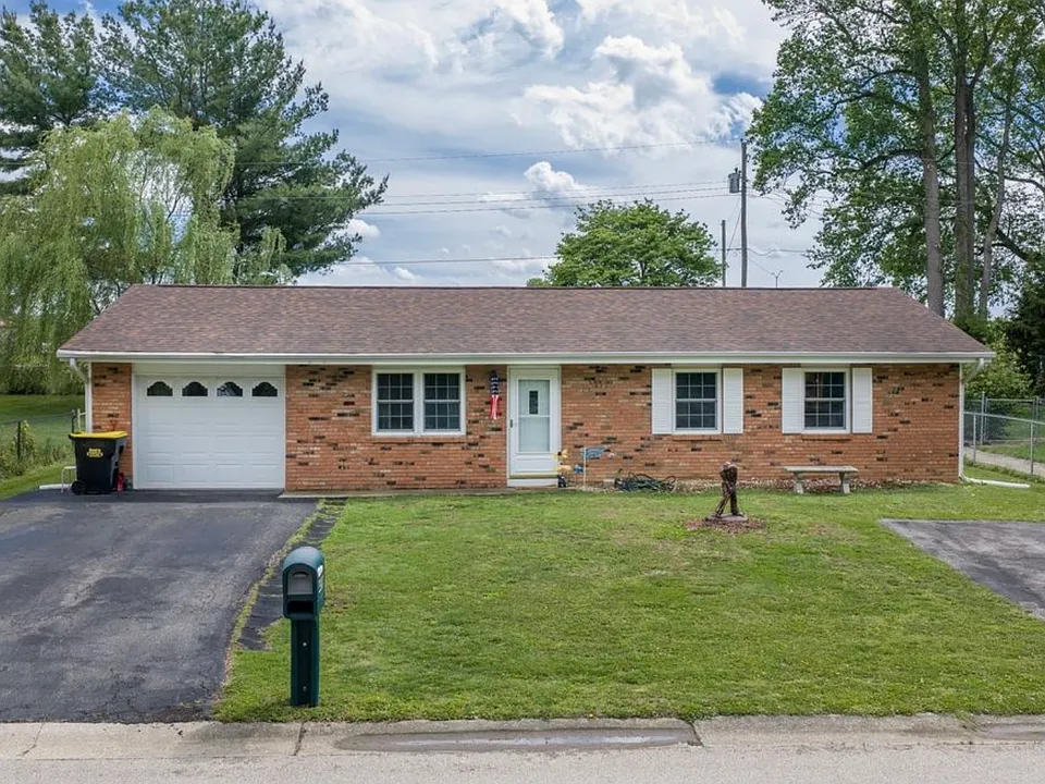 459 W Hickory Dr