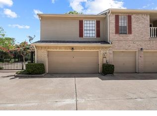 7350 Kirby Dr, Houston, TX 77030