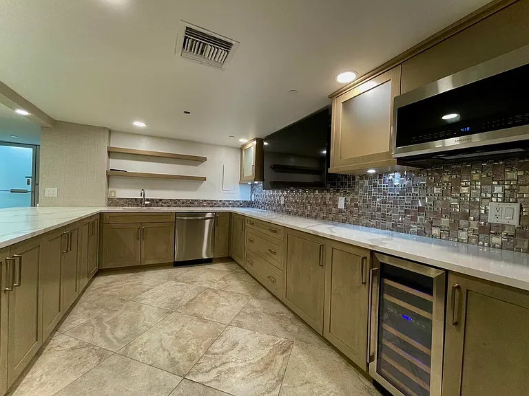 4750 S Ocean Blvd #702 — Photo 41