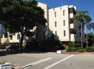 1650 S Le Jeune Rd APT 105, Coral Gables, FL 33134