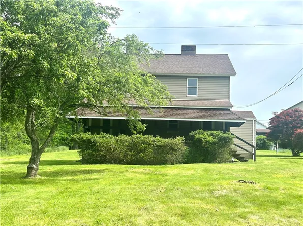 359/361 Main St, Star Junction, PA 15482