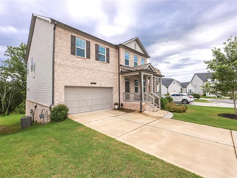 5575 Coltman Dr — Photo 3
