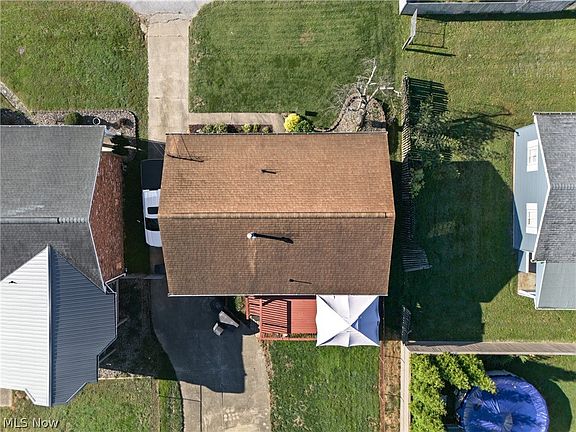 5th image of 307 40th St
