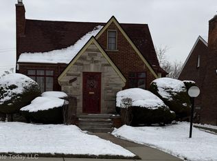 16118 Stout St, Detroit, MI 48219