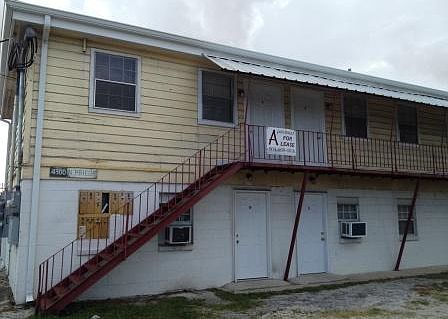 1st image of 4300 N Prieur St
