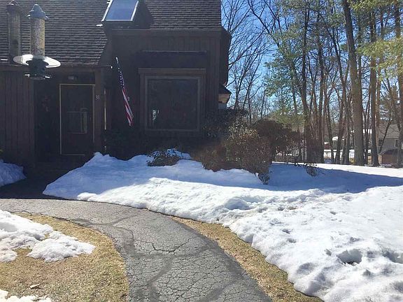 2nd image of 31 Silverton Dr #31