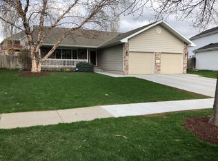 2353 Nancy Dr, Lincoln, NE 68507