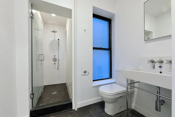 Rented by Aether Property Group | media 19