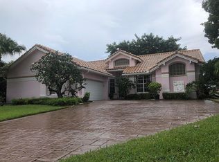 7940 Dorchester Rd, Boynton Beach, FL 33472